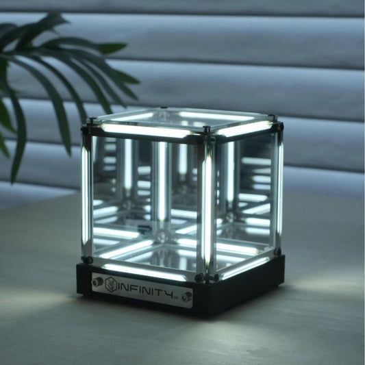 Infinite Abyss Cube – 4D RGB Mirror Lamp, Wireless & Touch Control