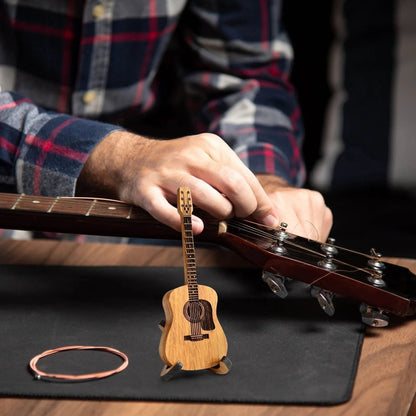 🎁Wooden Guitar Pick Case🎸
