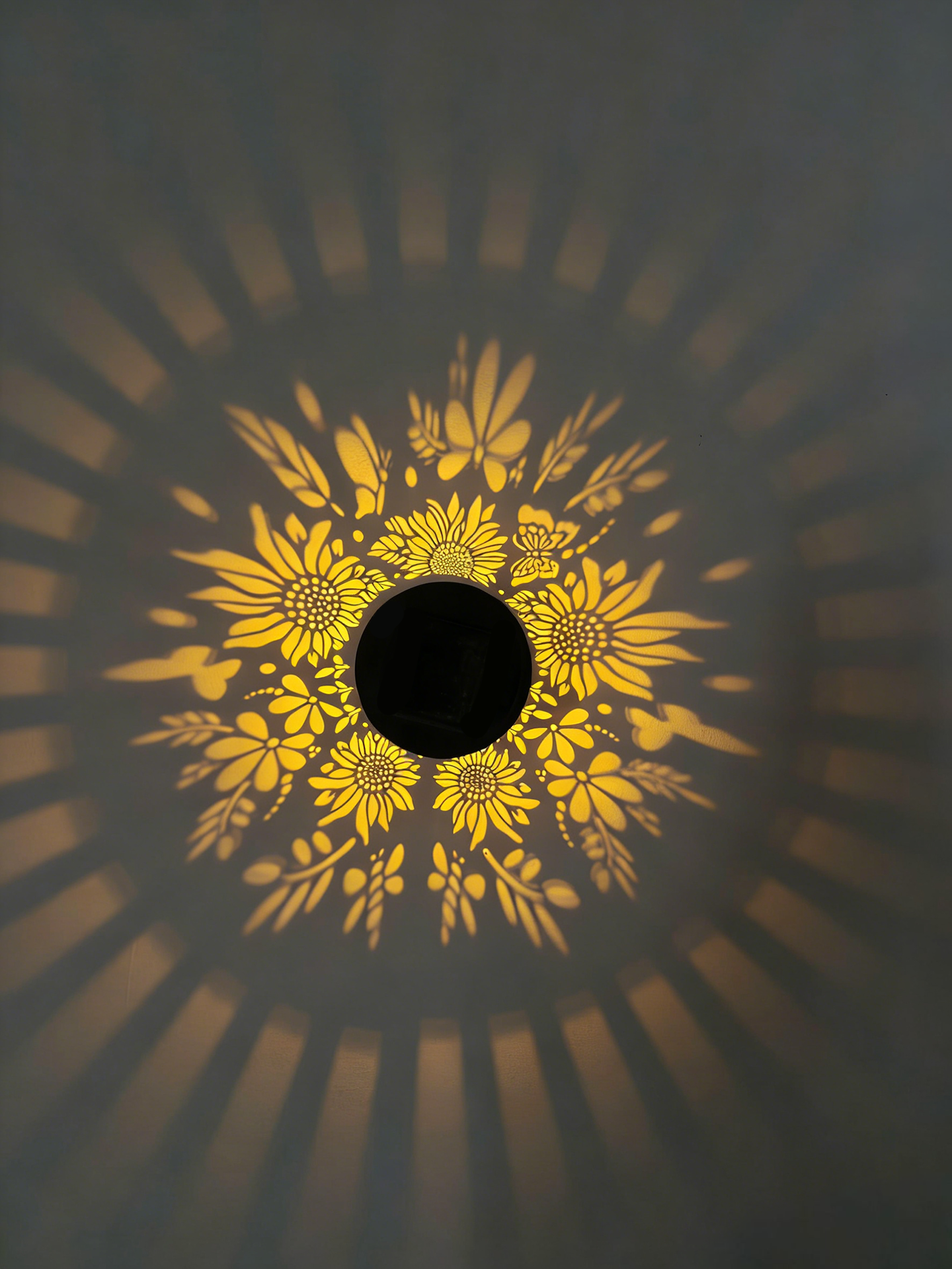 Solar-Powered Decor Projection Light