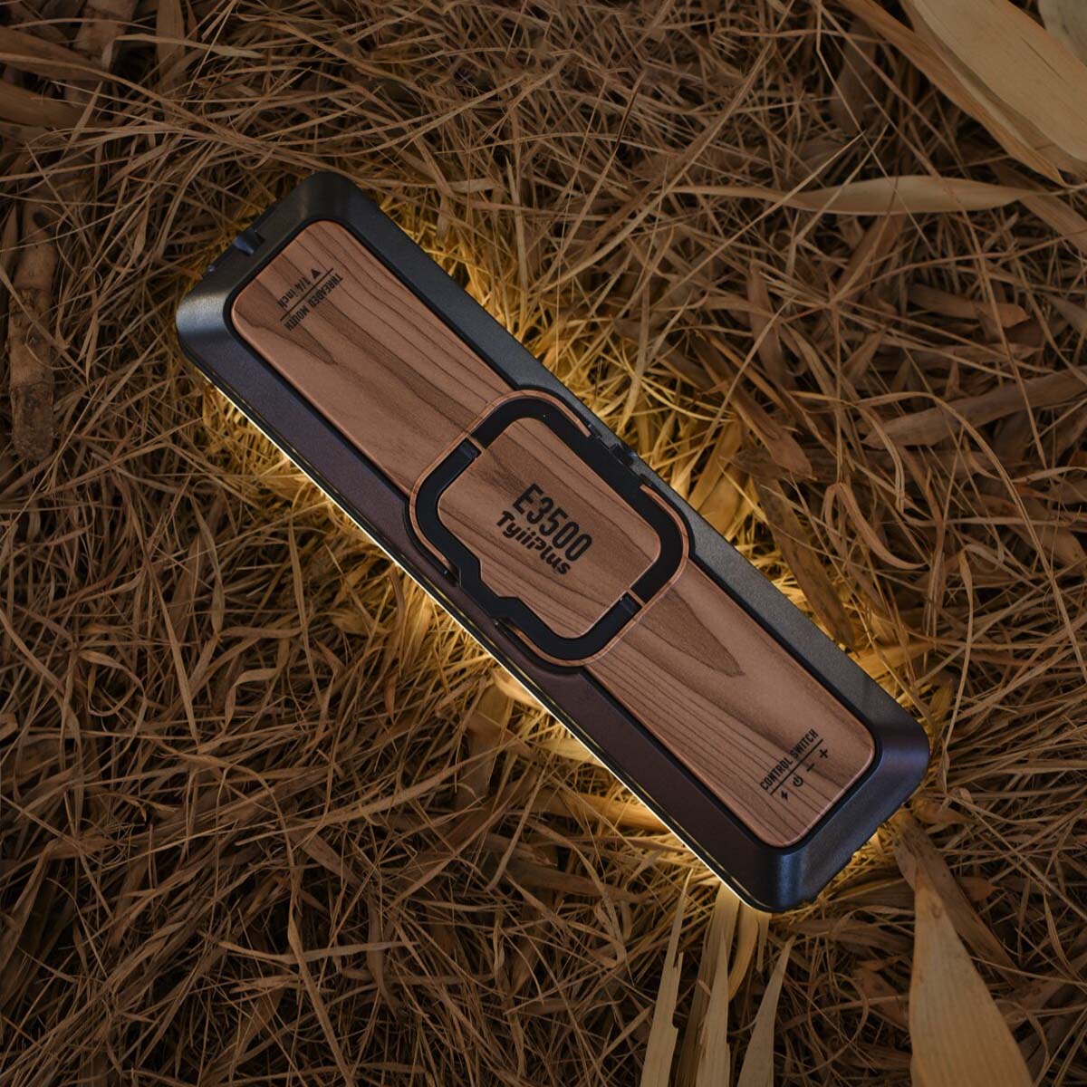 TyiiPlus E3500 Smart Camping Light