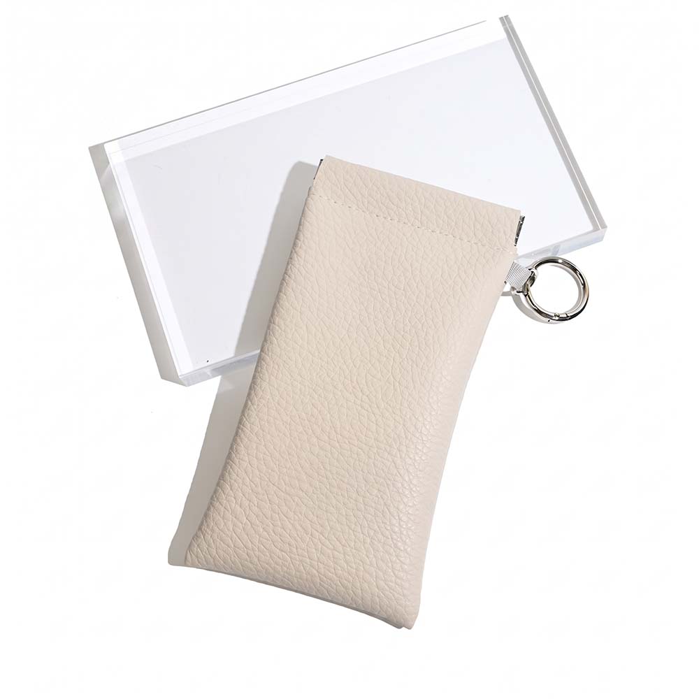 TYIIMAX™ Minimalist PU Leather Eyeglasses Pouch – Portable Sunglasses Case with Built-In Cleaning Cloth & Key Ring