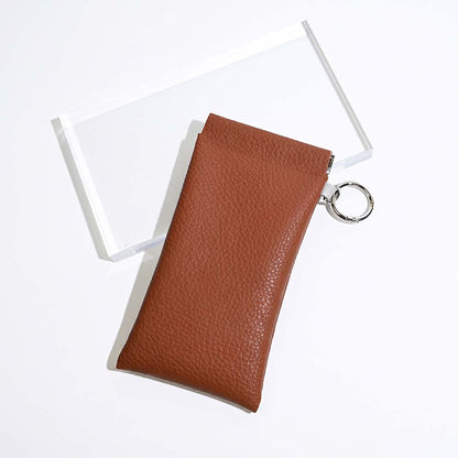TYIIMAX™ Minimalist PU Leather Eyeglasses Pouch – Portable Sunglasses Case with Built-In Cleaning Cloth & Key Ring