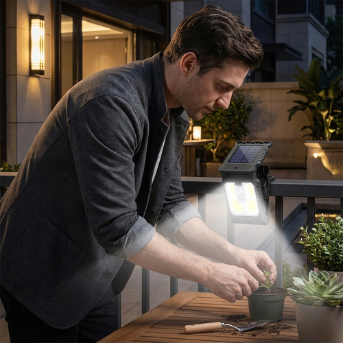 Practical Clip-On Solar Lamp with Motion Sensor