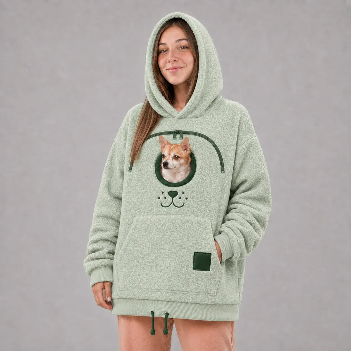 🐾 Cozy Pet Carrier Hoodie — Built-In Pouch for Cats & Small Dogs