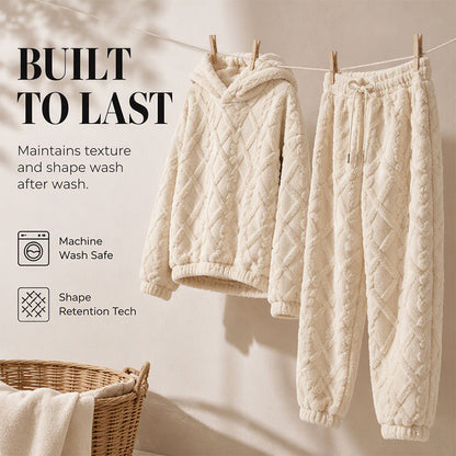 🍂 Embossed Geometric Plush Set – Timeless Comfort & Effortless Style For Every Occasion🍂